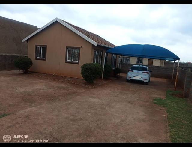 2 BEDROOM HOUSE FOR SALE IN MAPLETON